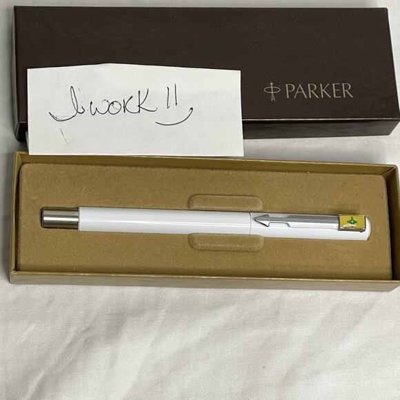 Vintage Parker Ballpoint Pen White Chrome Arrow Accent Black Ink Original Box - Picture 1 of 8